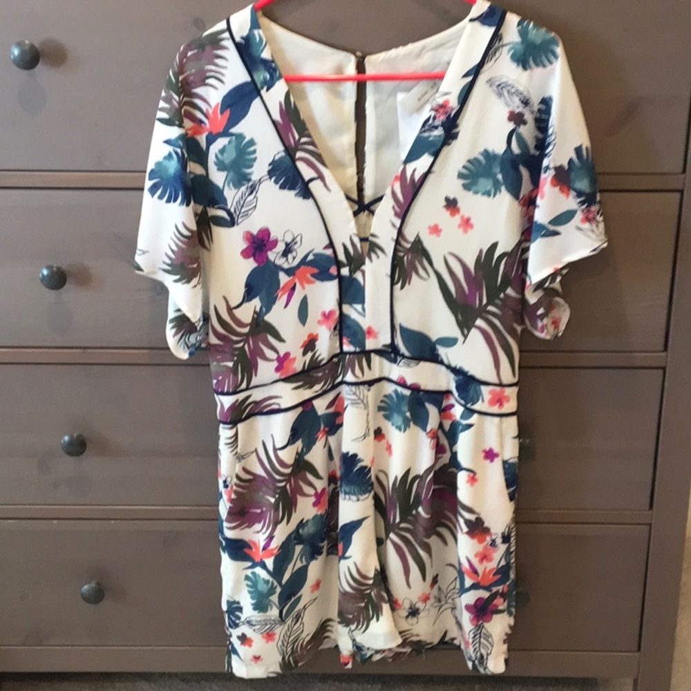 Floral shorts romper